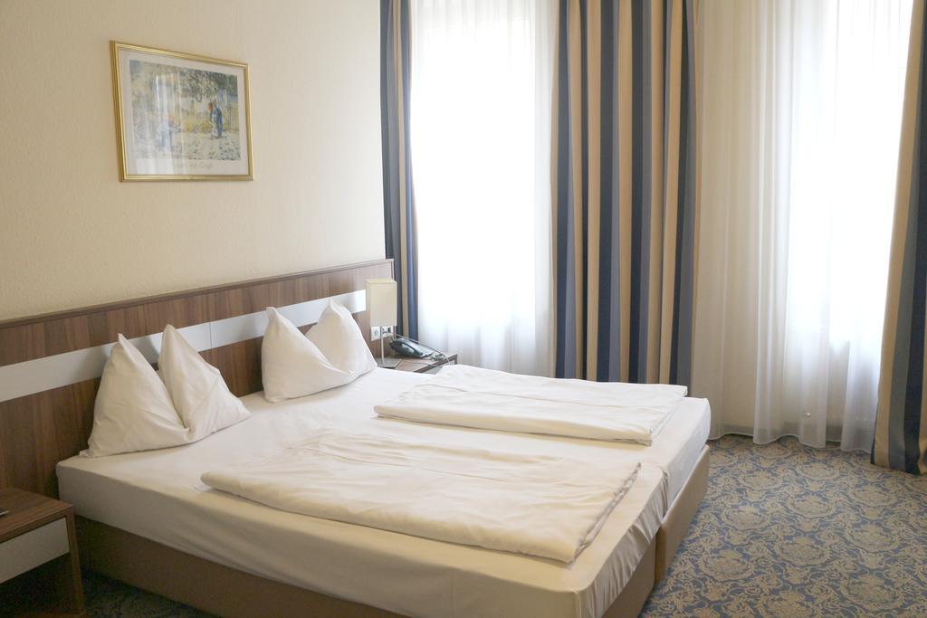 Hotel Carina Wien Exteriör bild
